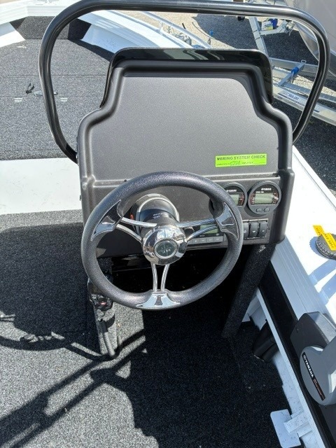 Stacer 499 Crossfire SC - SE Picture 5